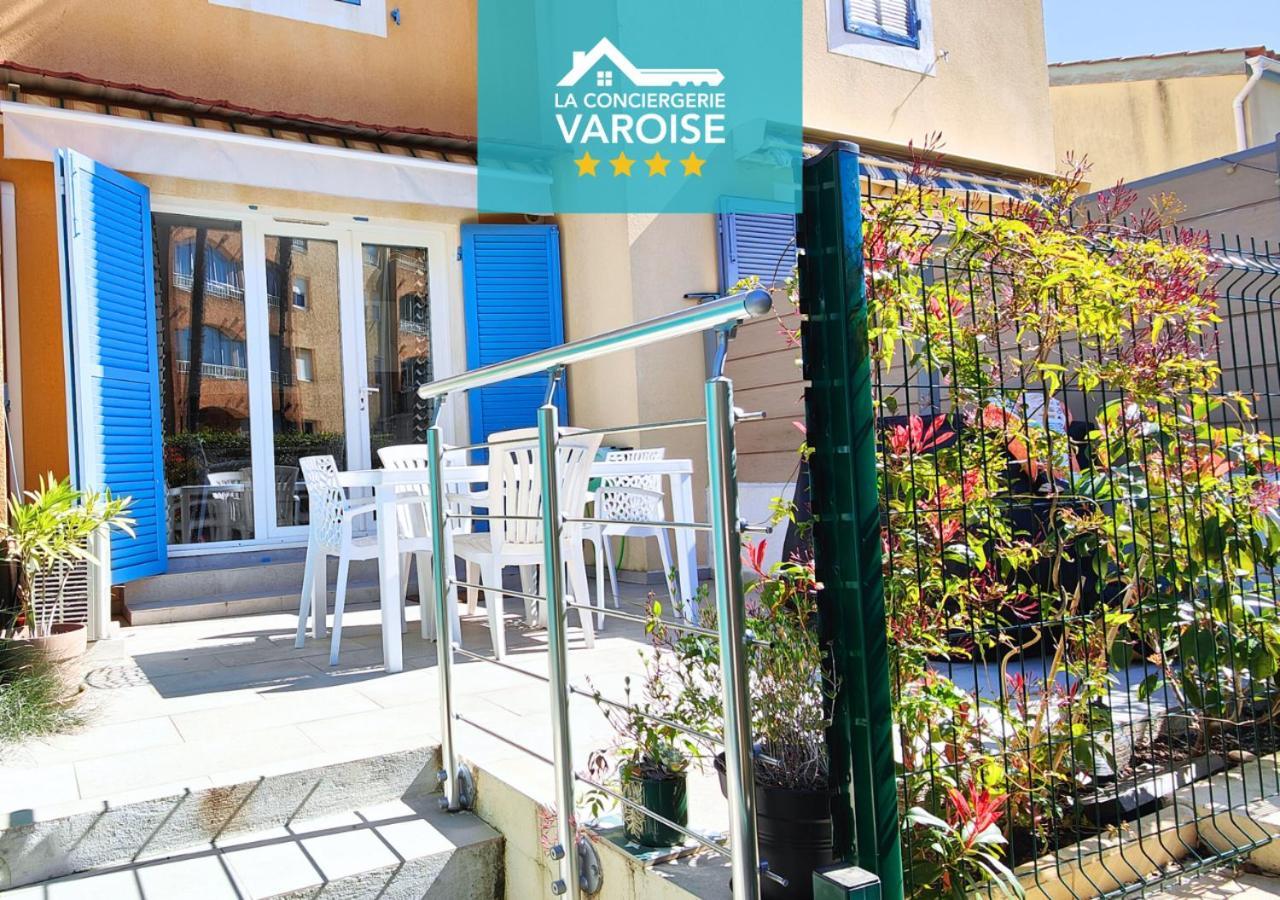 Mazet - A 300M De La Plage / Terrasse / Wifi / La Conciergerie Varoise La Londe-les-Maures Luaran gambar